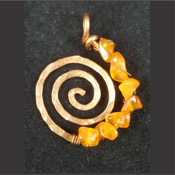 Copper Spiral Pendant with Carnelian Crystal Chips