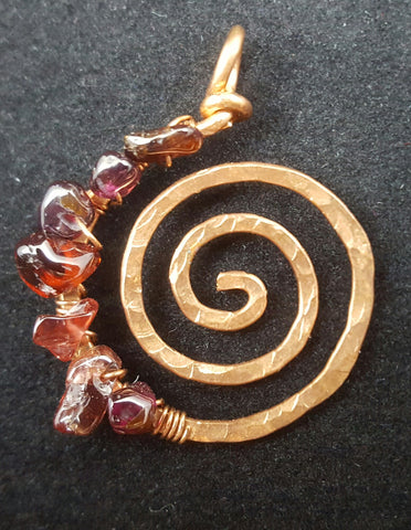 Copper Spiral Pendant with Garnet Chips