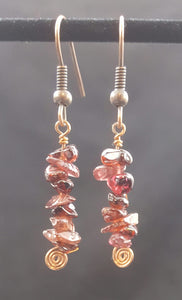 Copper Earring with Garnet Stone Chips