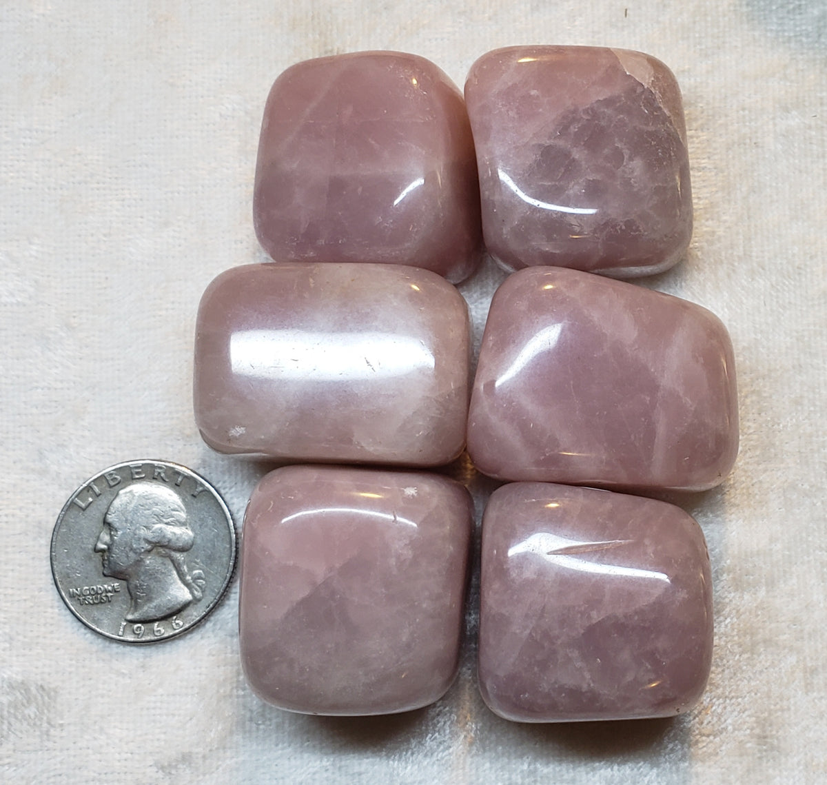 Rose Quartz (Cubish) Tumbled – Cosmic Delights
